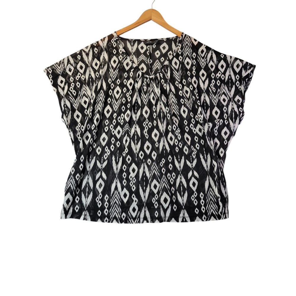 Apt 9 Woman 1X Sheer Geometric Blouse Black White Cap Sleeve Layering Top Tunic - Picture 1 of 9